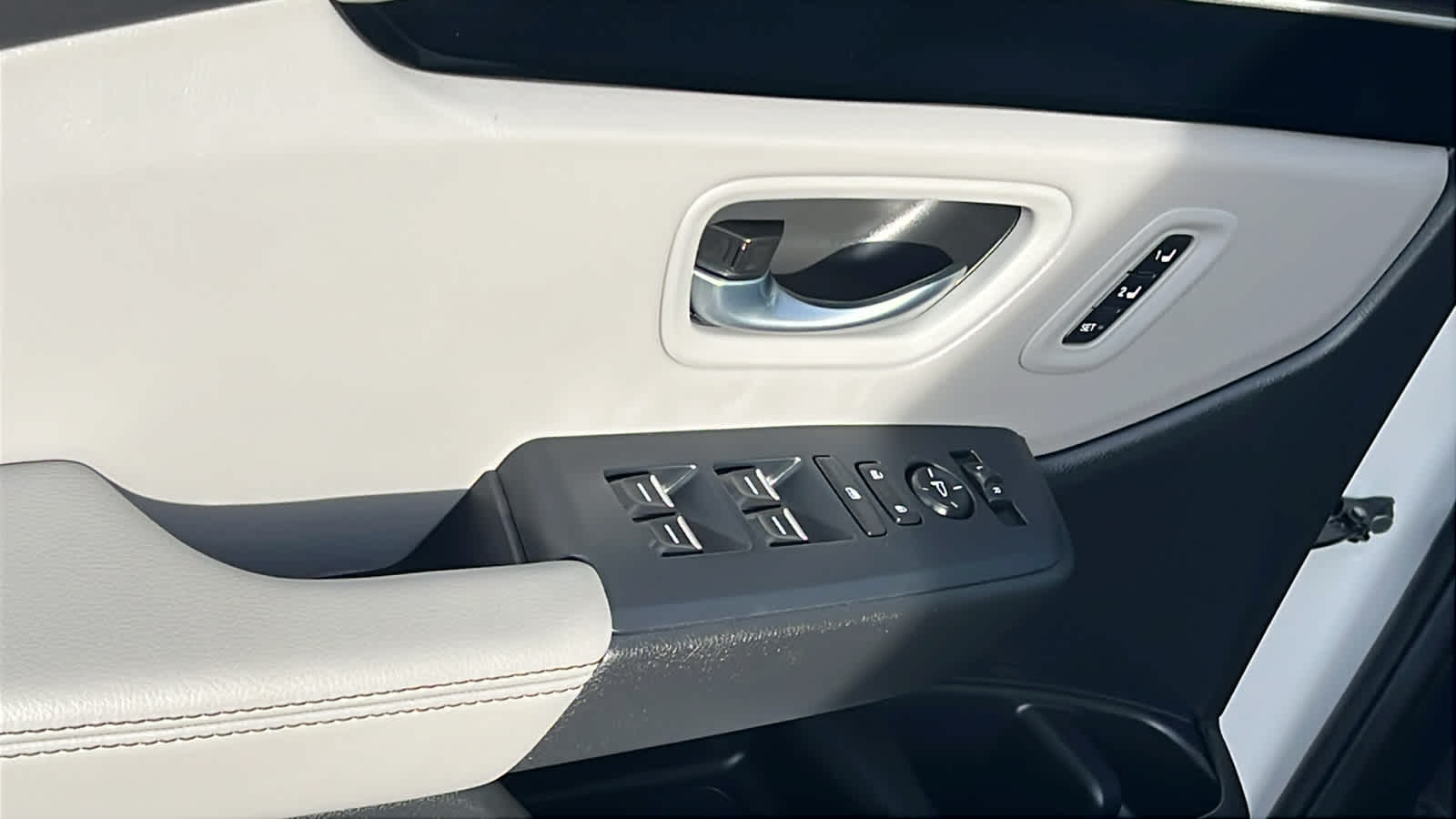 Thumbnail: 2025 Honda Pilot - 22