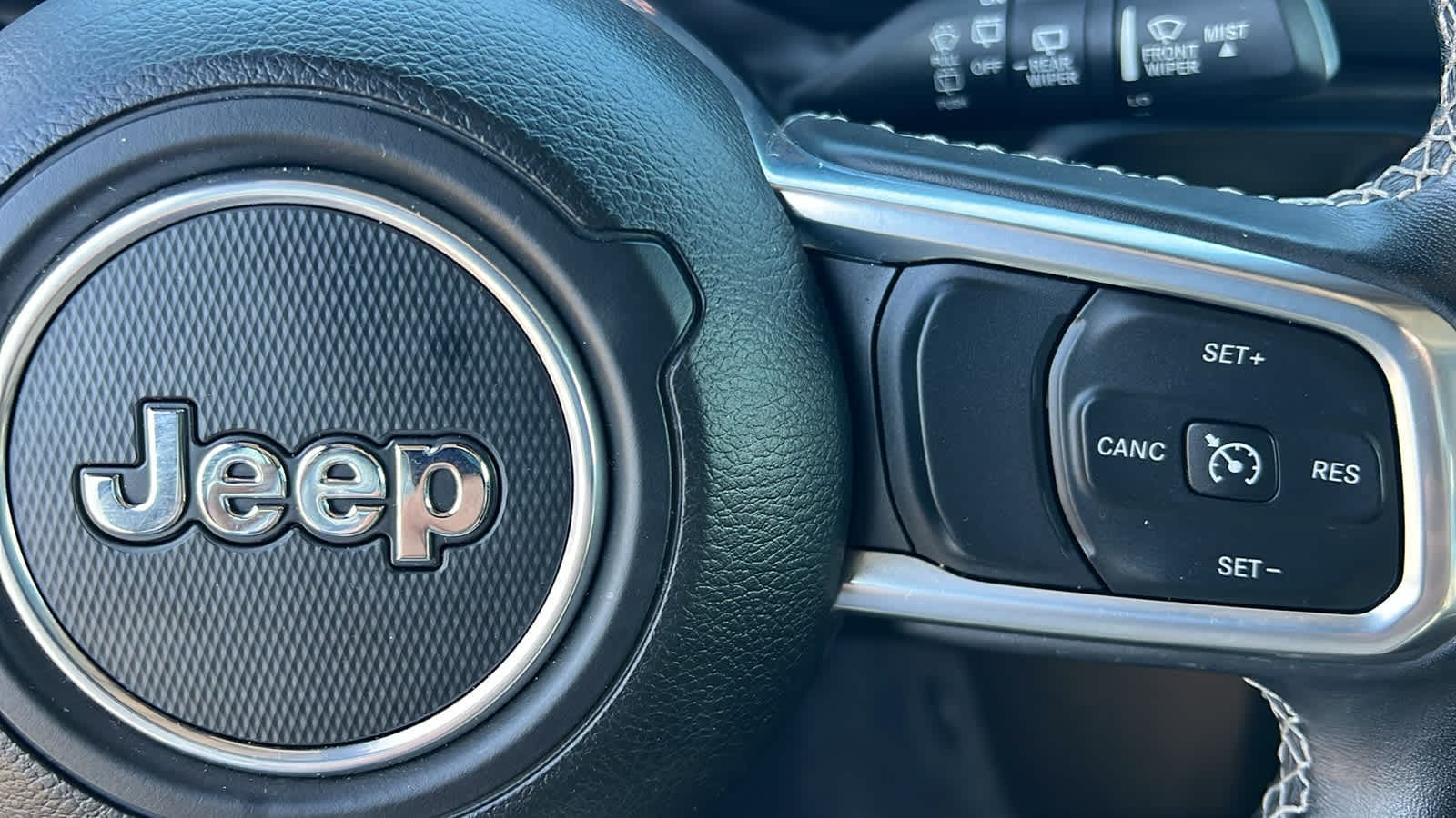 Thumbnail: 2022 Jeep Wrangler - 20