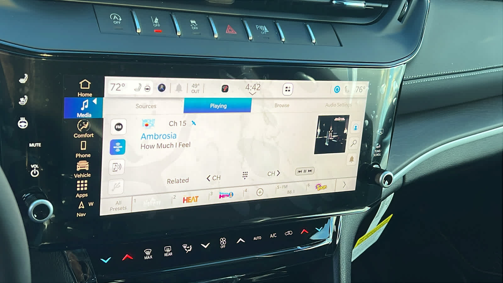 Thumbnail: 2026 Jeep Grand Cherokee - 15