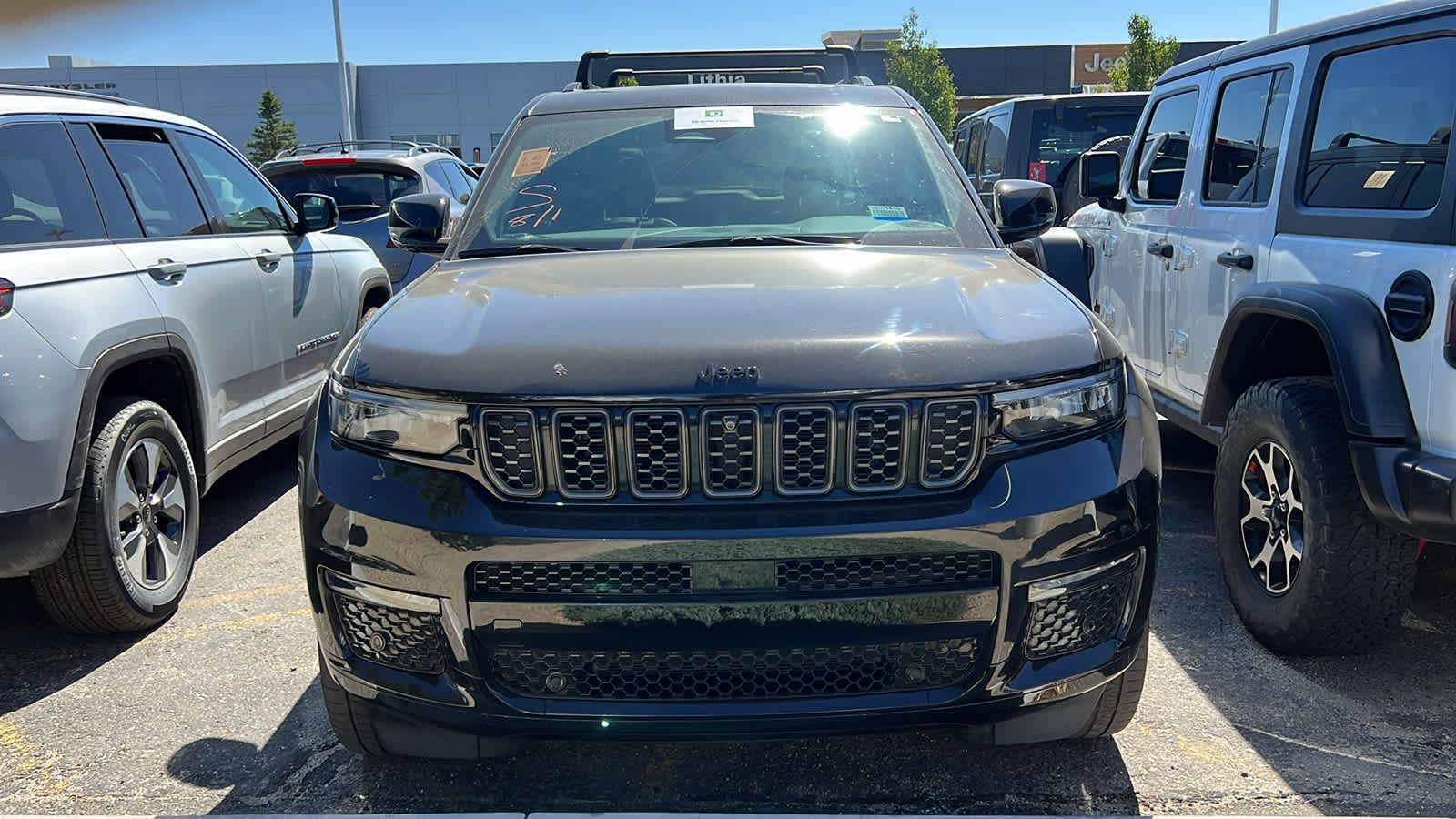 Thumbnail: 2023 Jeep Grand Cherokee - 2