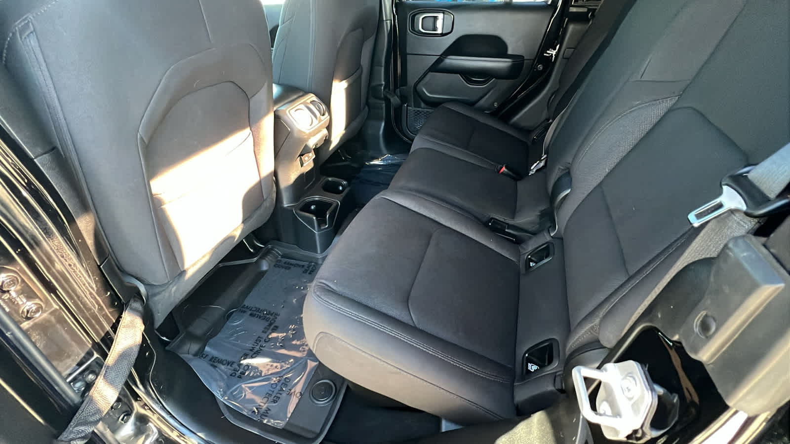 Thumbnail: 2022 Jeep Gladiator - 24