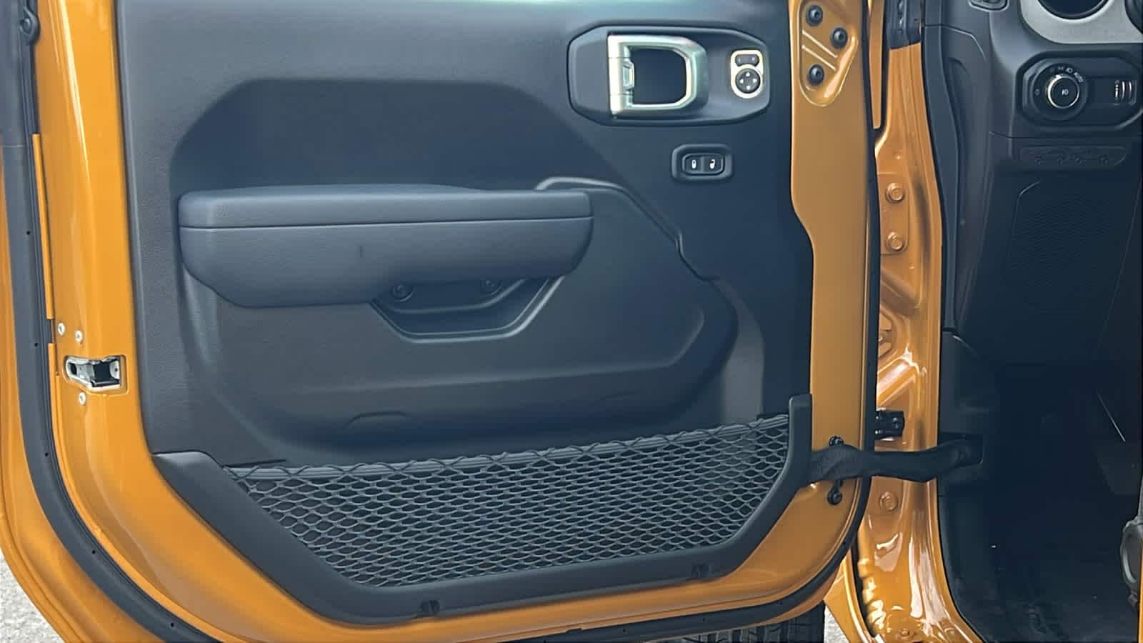 Thumbnail: 2026 Jeep Wrangler - 23