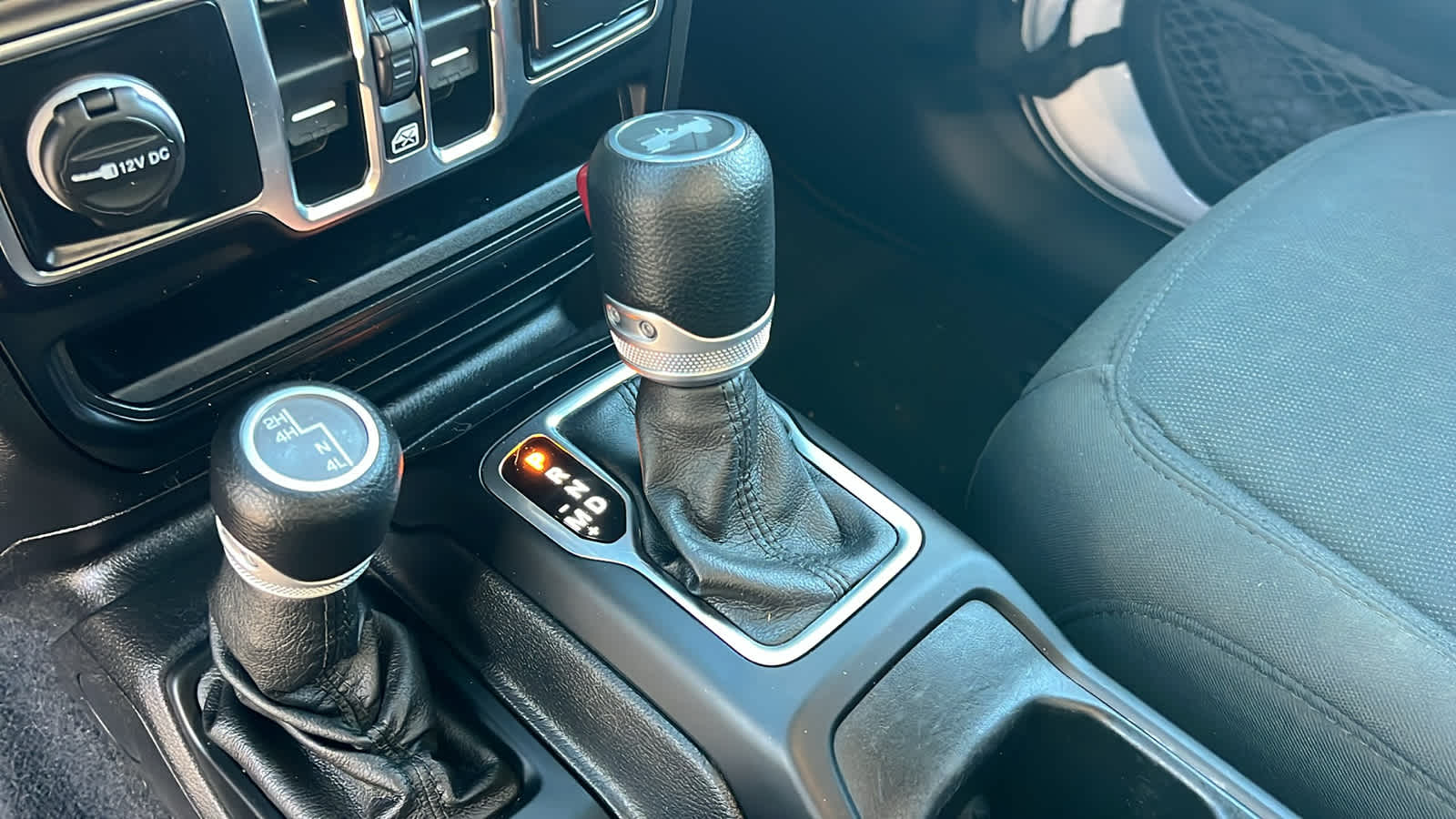 Thumbnail: 2021 Jeep Wrangler - 13