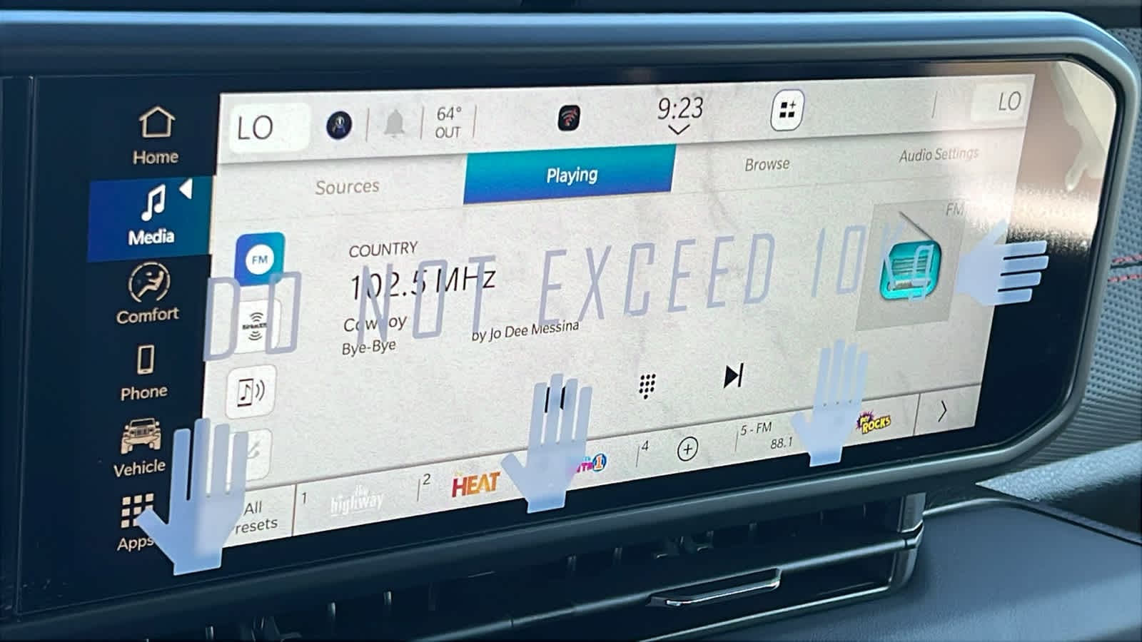 Thumbnail: 2026 Jeep Wrangler - 15