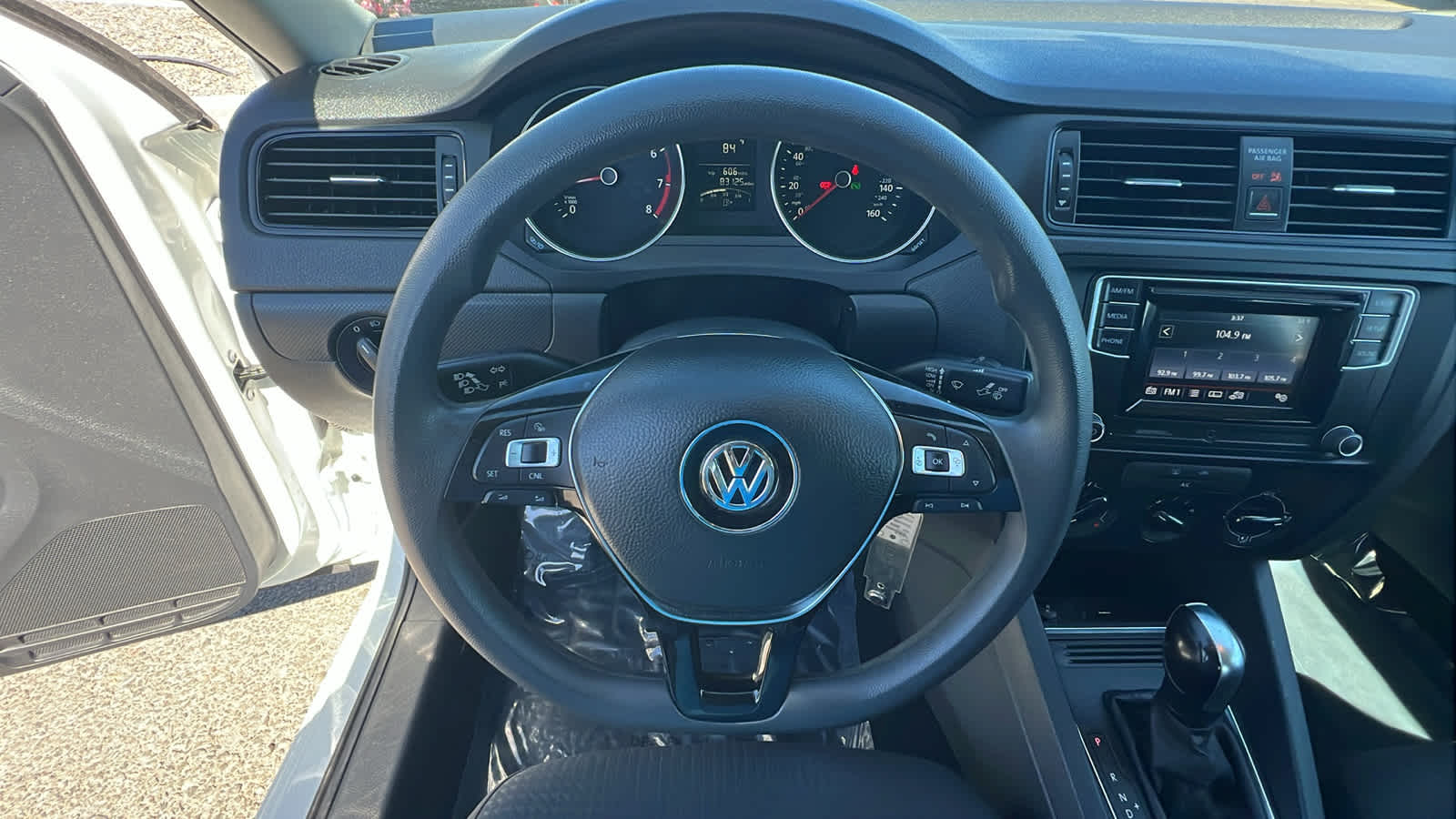 Thumbnail: 2016 Volkswagen Jetta - 17