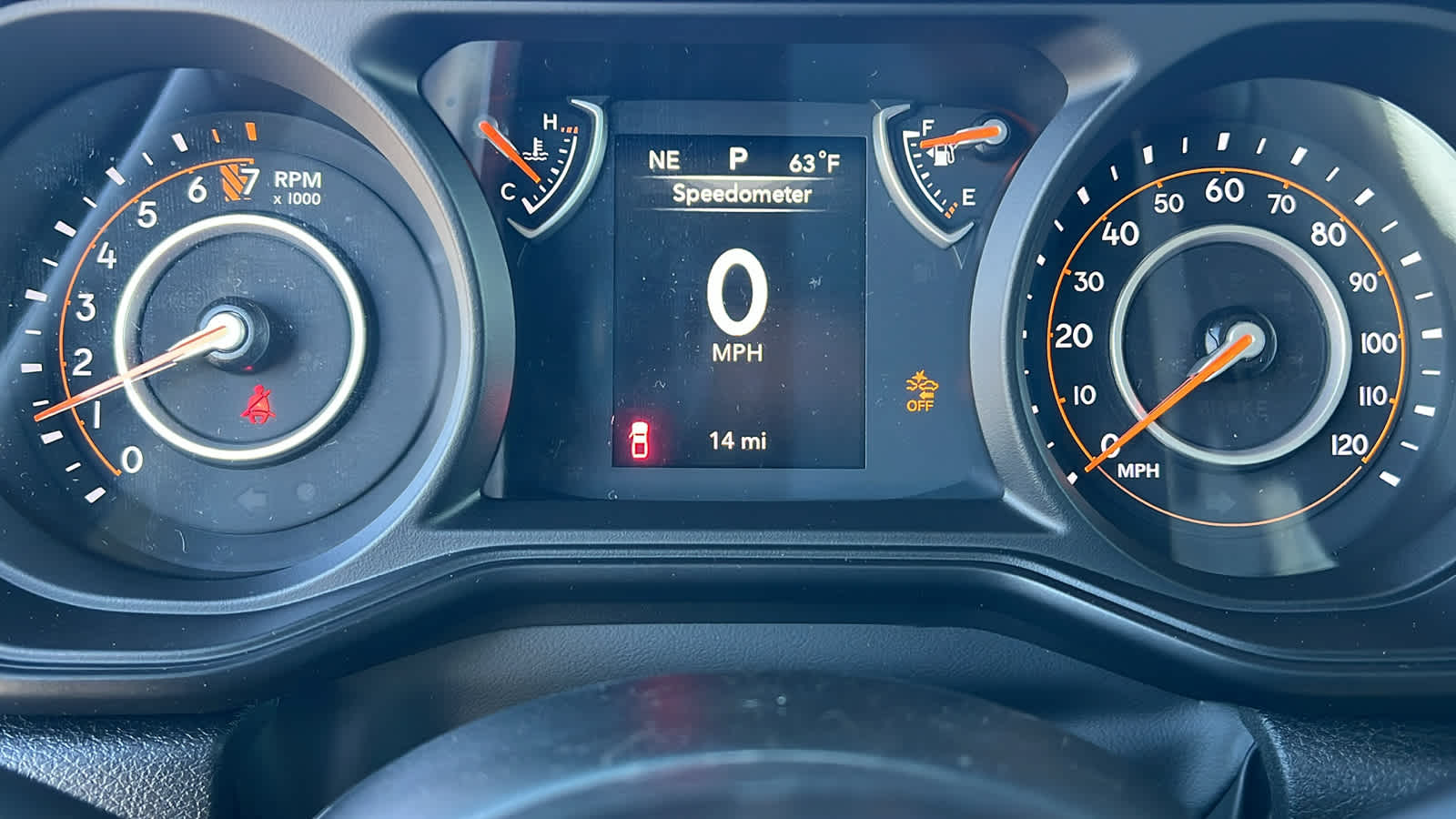 Thumbnail: 2026 Jeep Gladiator - 21