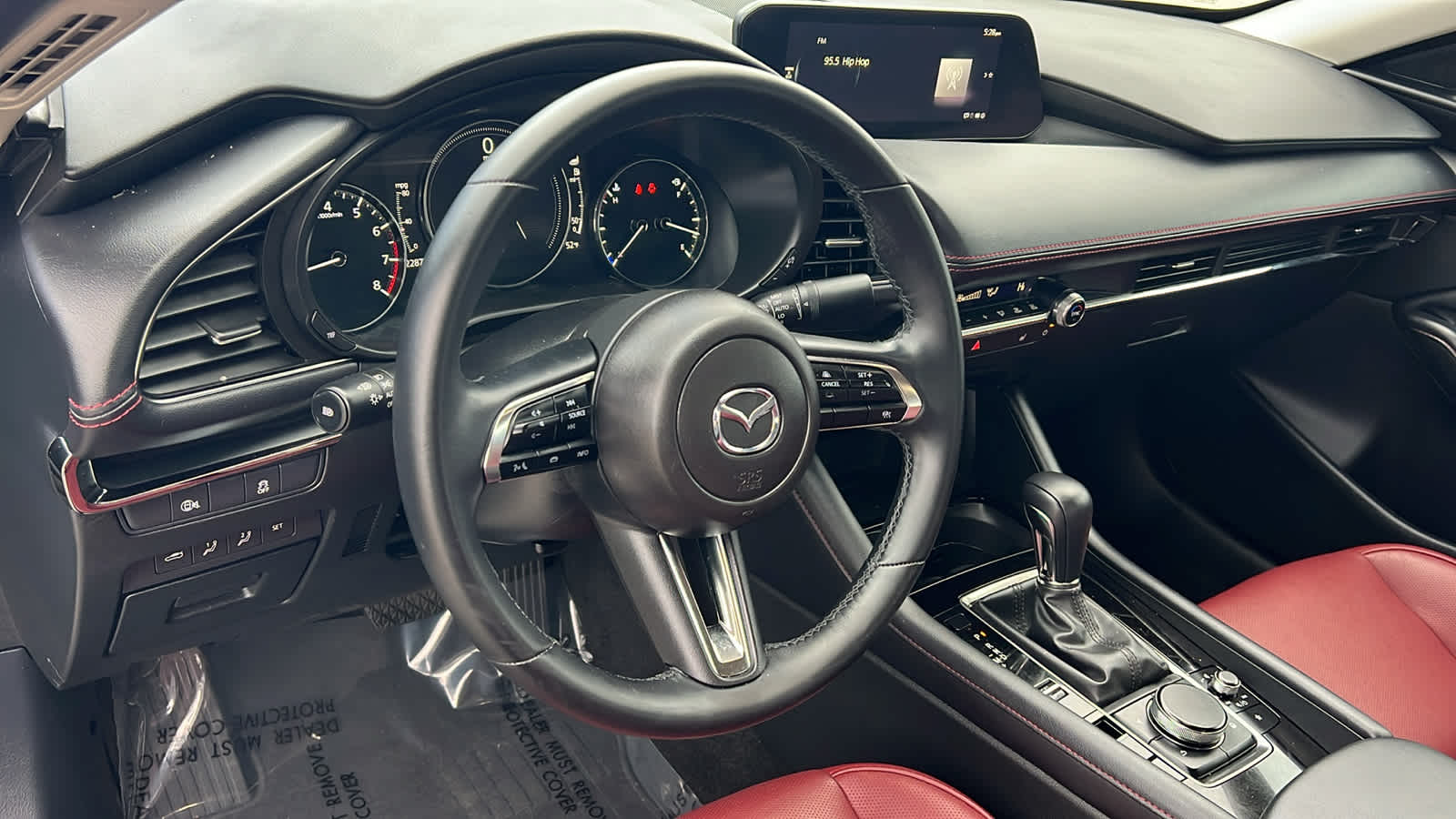 Thumbnail: 2025 Mazda Mazda3 - 10