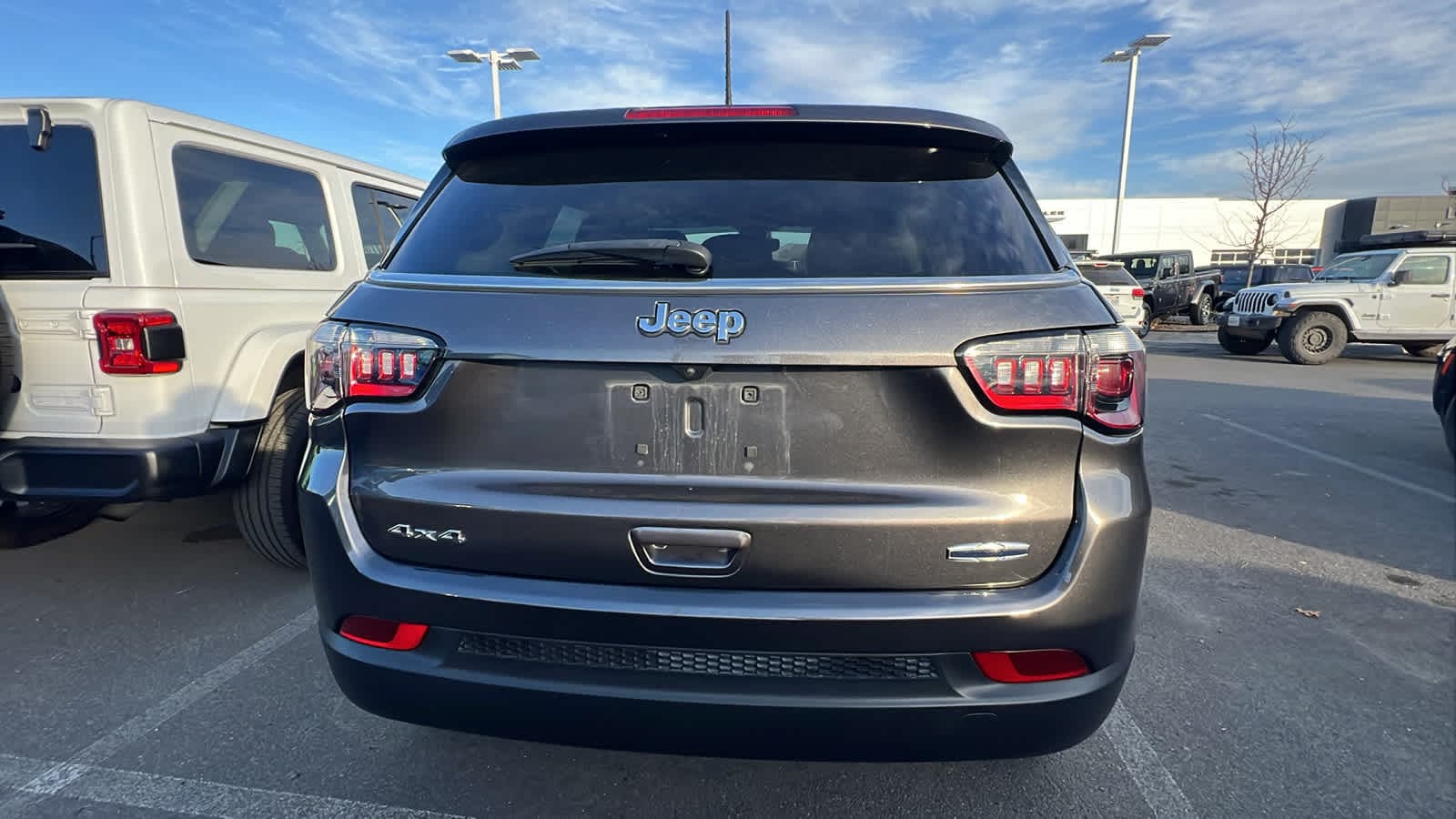 Thumbnail: 2022 Jeep Compass - 7