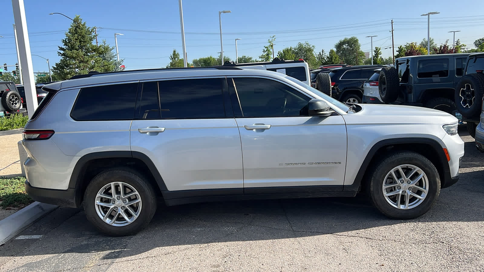 2021 Jeep Grand Cherokee L Laredo 10