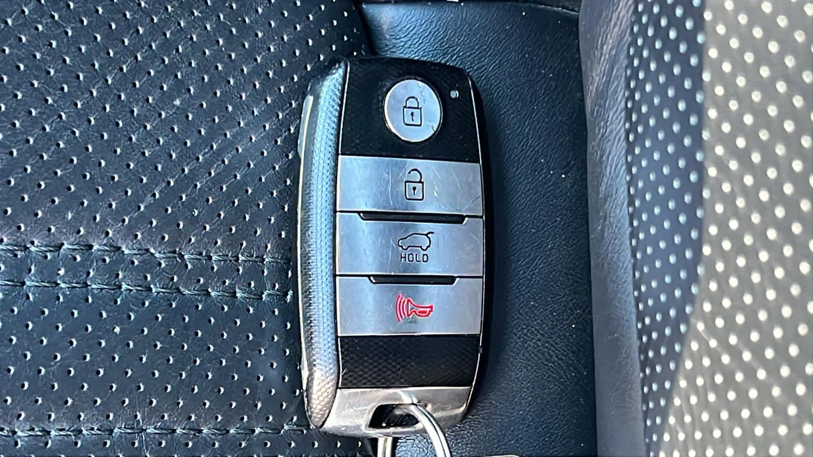 Thumbnail: 2014 Kia Sorento - 29