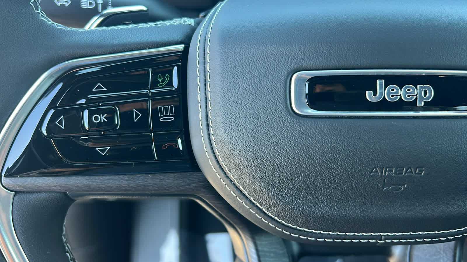 Thumbnail: 2025 Jeep Grand Cherokee L - 19