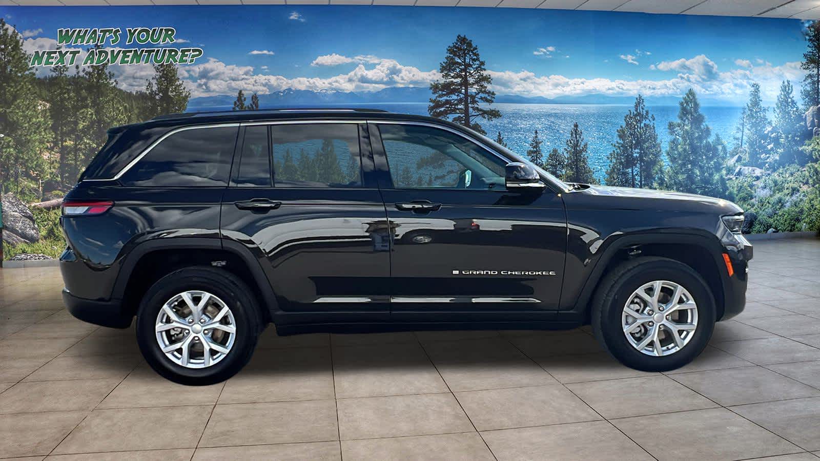 2023 Jeep Grand Cherokee Limited Edition 4