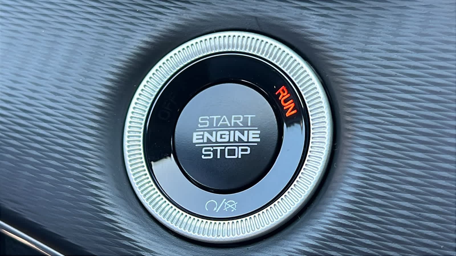 Thumbnail: 2025 Jeep Grand Cherokee L - 17