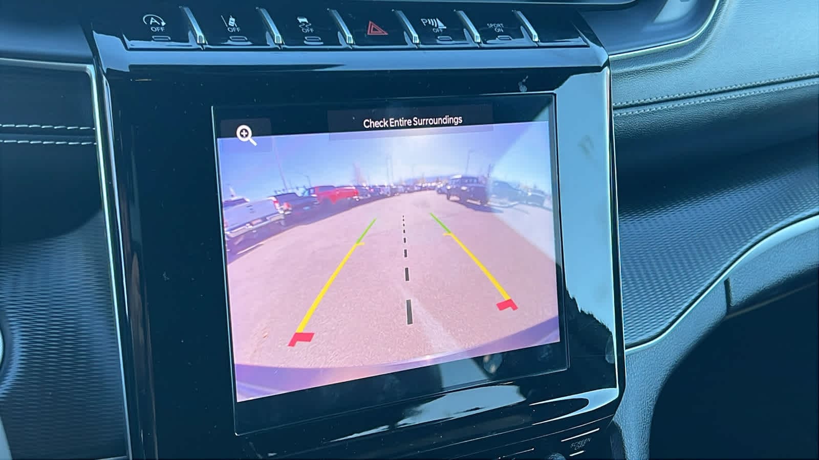 Thumbnail: 2024 Jeep Grand Cherokee - 16