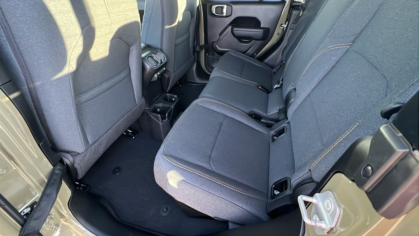 Thumbnail: 2026 Jeep Gladiator - 24