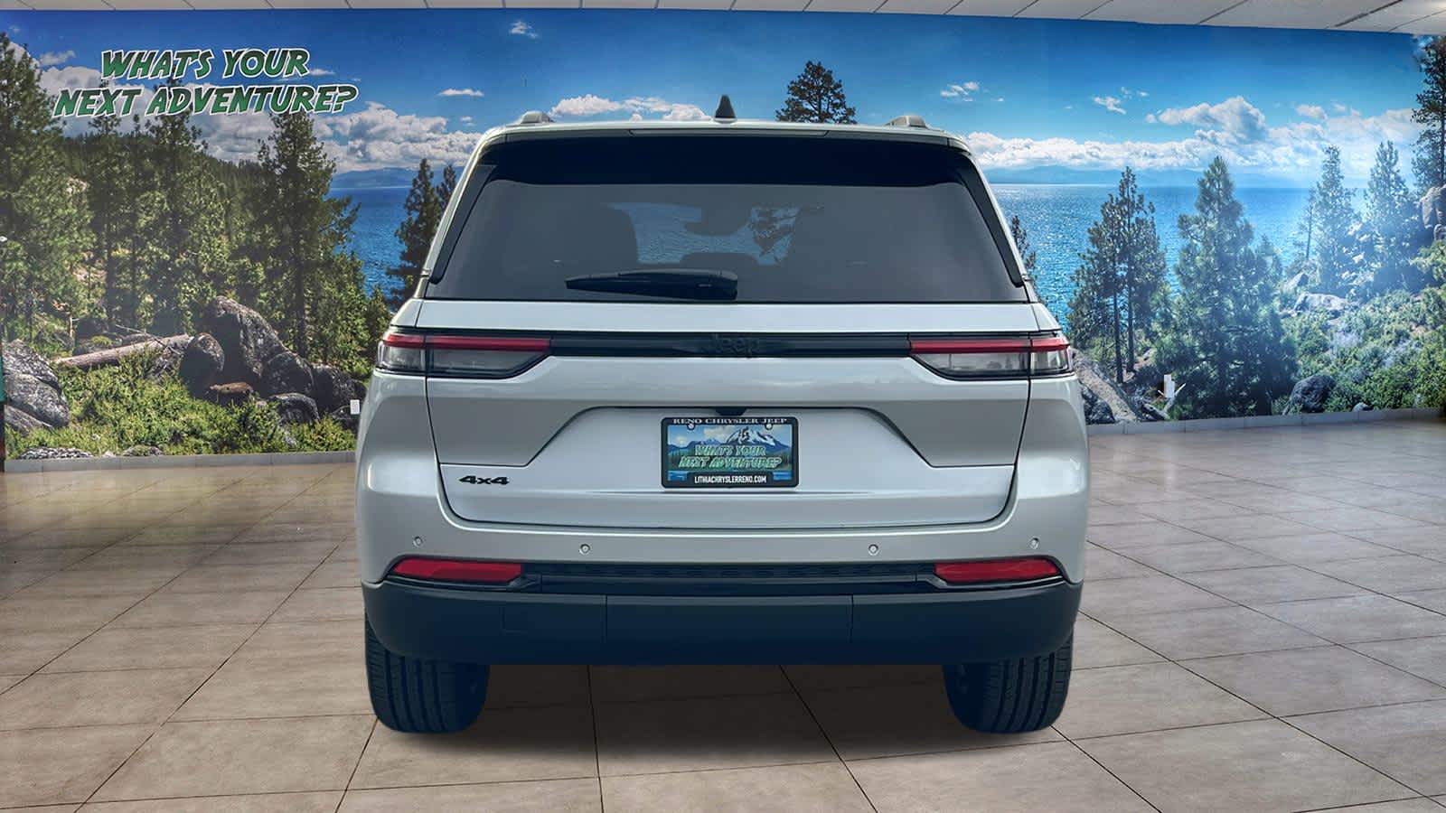 Thumbnail: 2025 Jeep Grand Cherokee - 6