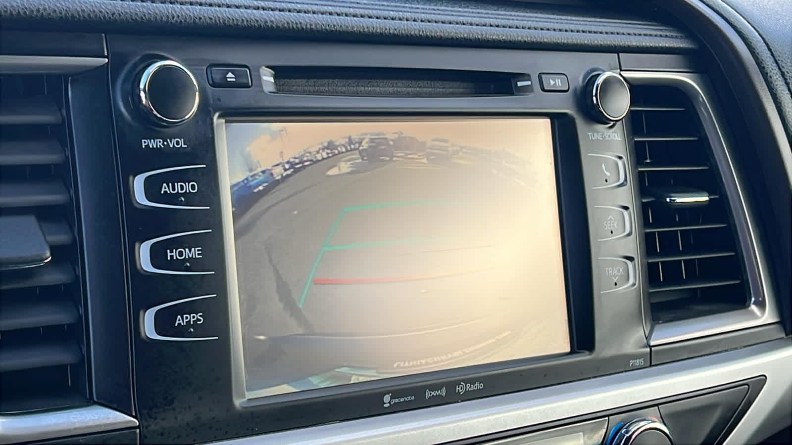 Thumbnail: 2019 Toyota Highlander - 16