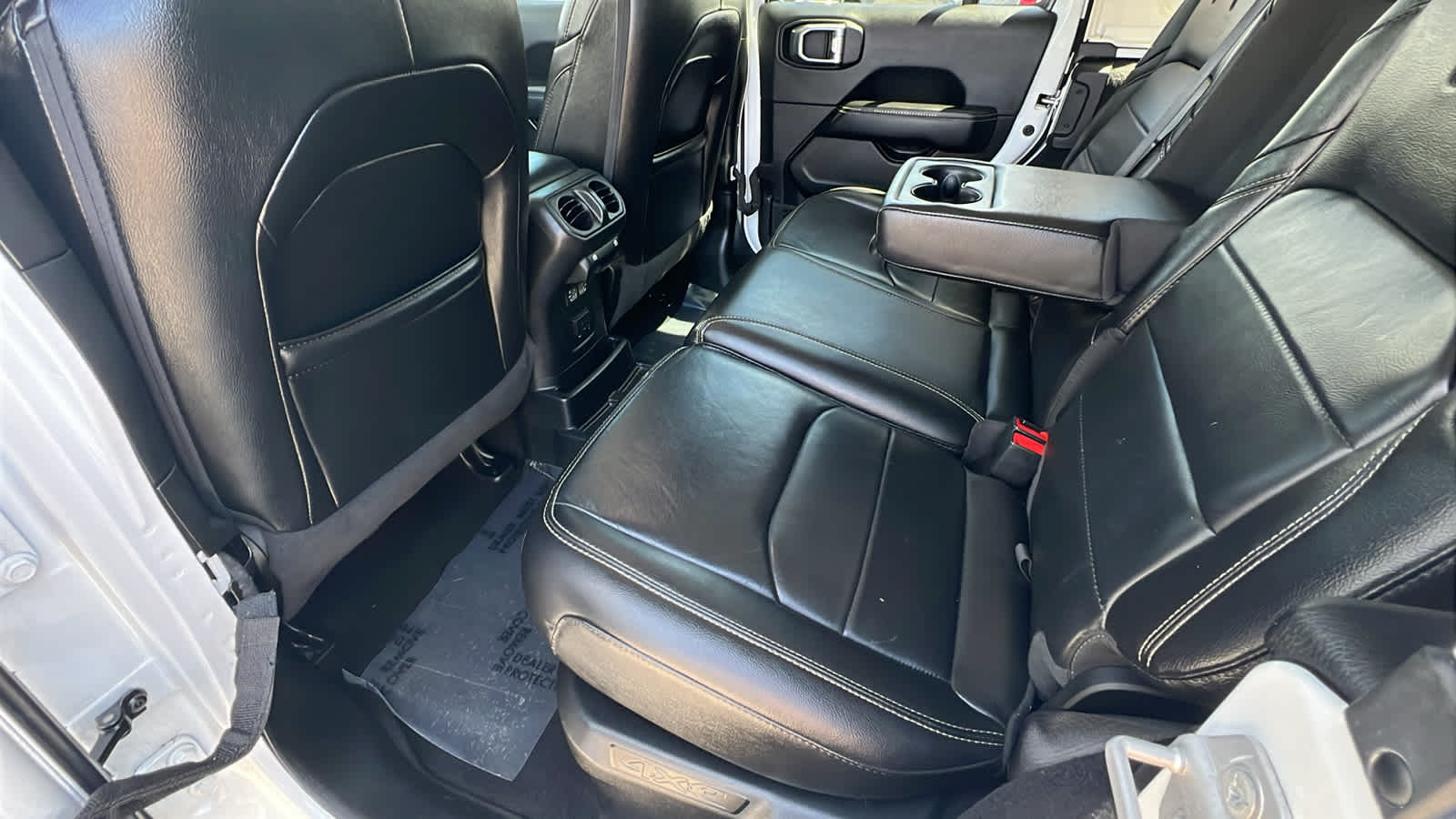 Thumbnail: 2021 Jeep Wrangler - 24