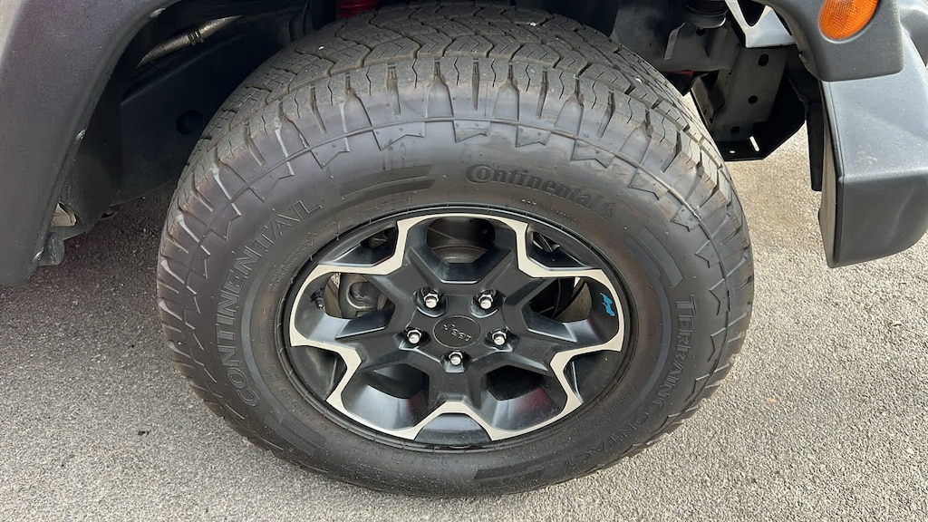 Used 2017 Jeep Wrangler Unlimited Sport SUV