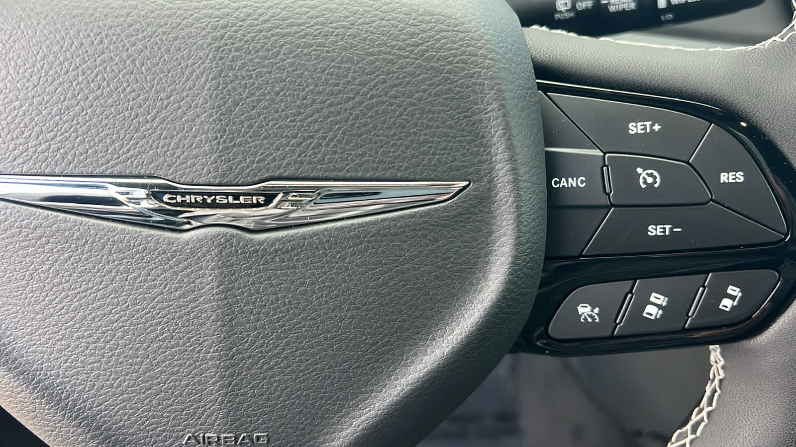 Thumbnail: 2026 Chrysler Pacifica - 20