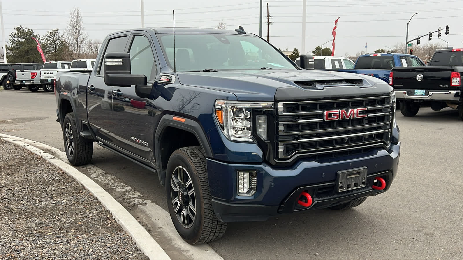 Thumbnail: 2021 GMC Sierra 2500 - 3