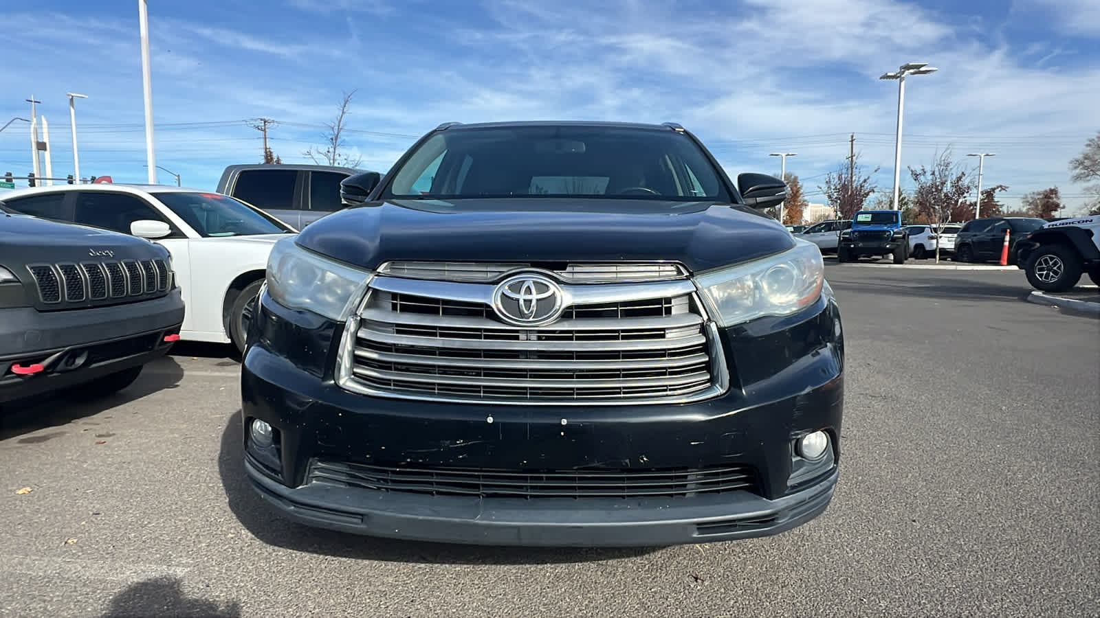 Thumbnail: 2015 Toyota Highlander - 2