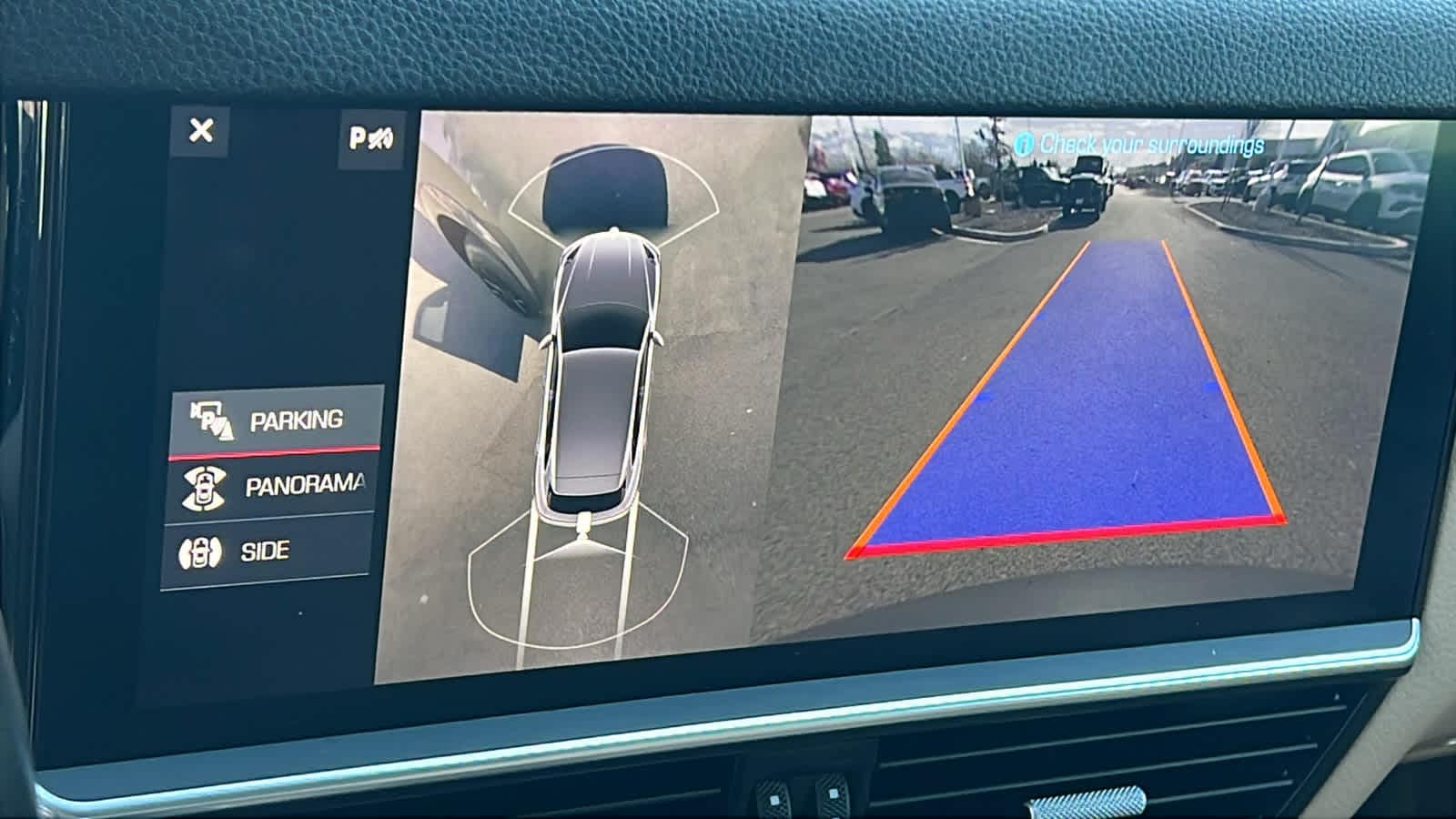 Thumbnail: 2019 Porsche Cayenne - 16