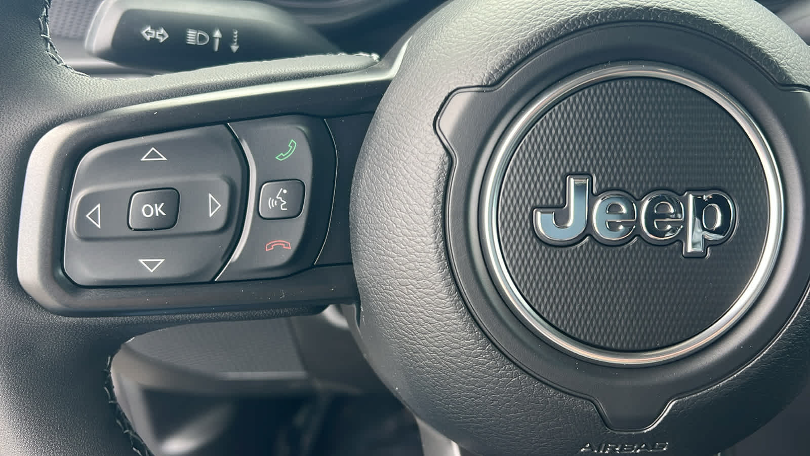 Thumbnail: 2026 Jeep Gladiator - 19