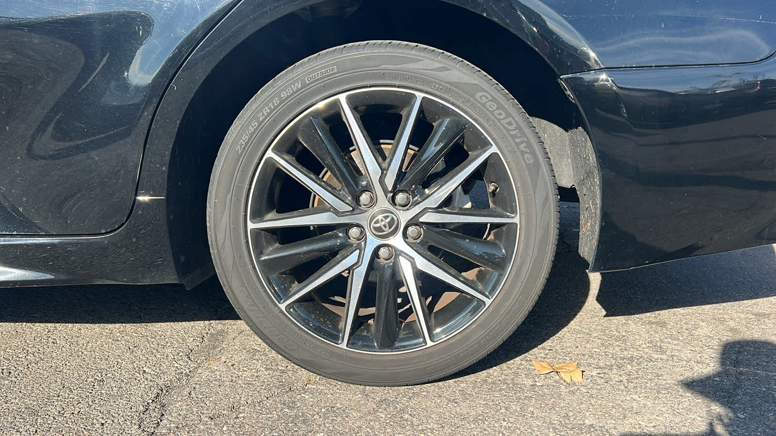 Thumbnail: 2022 Toyota Camry - 9