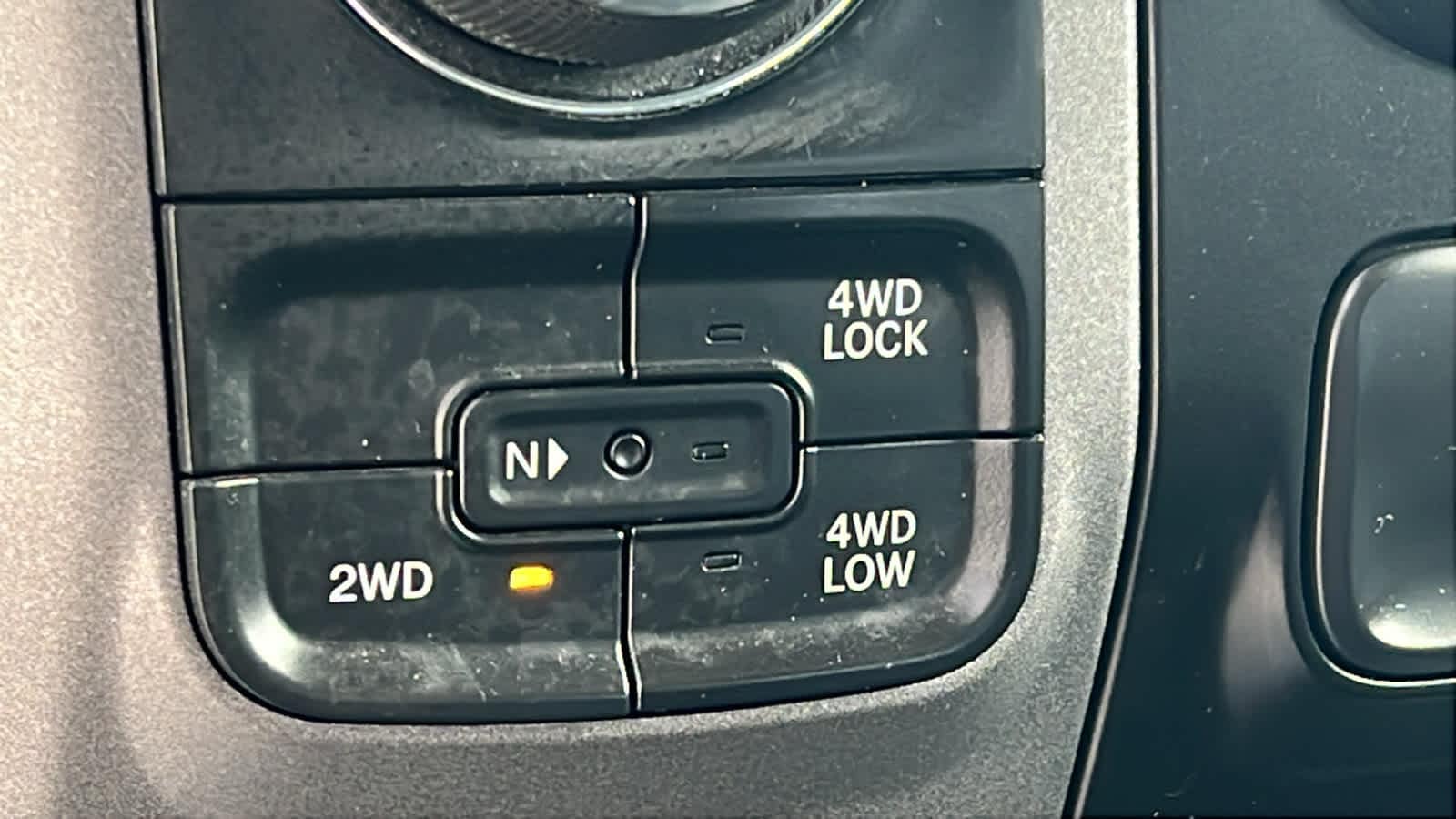 Thumbnail: 2019 RAM 1500 Classic - 28