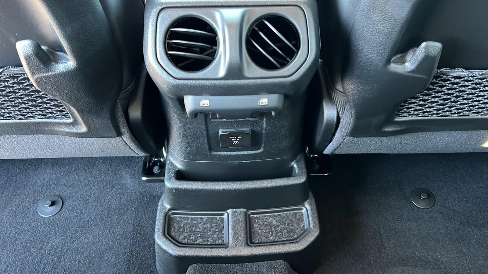 Thumbnail: 2026 Jeep Wrangler - 25