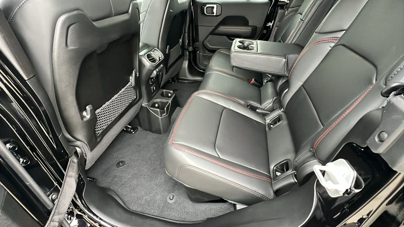 Thumbnail: 2025 Jeep Gladiator - 24