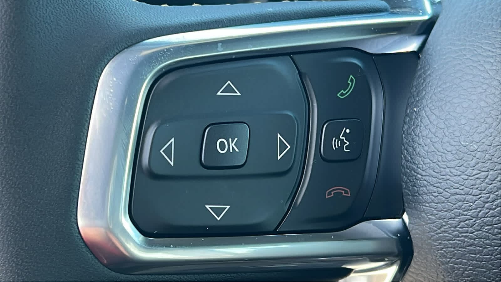 Thumbnail: 2025 Jeep Wrangler - 29