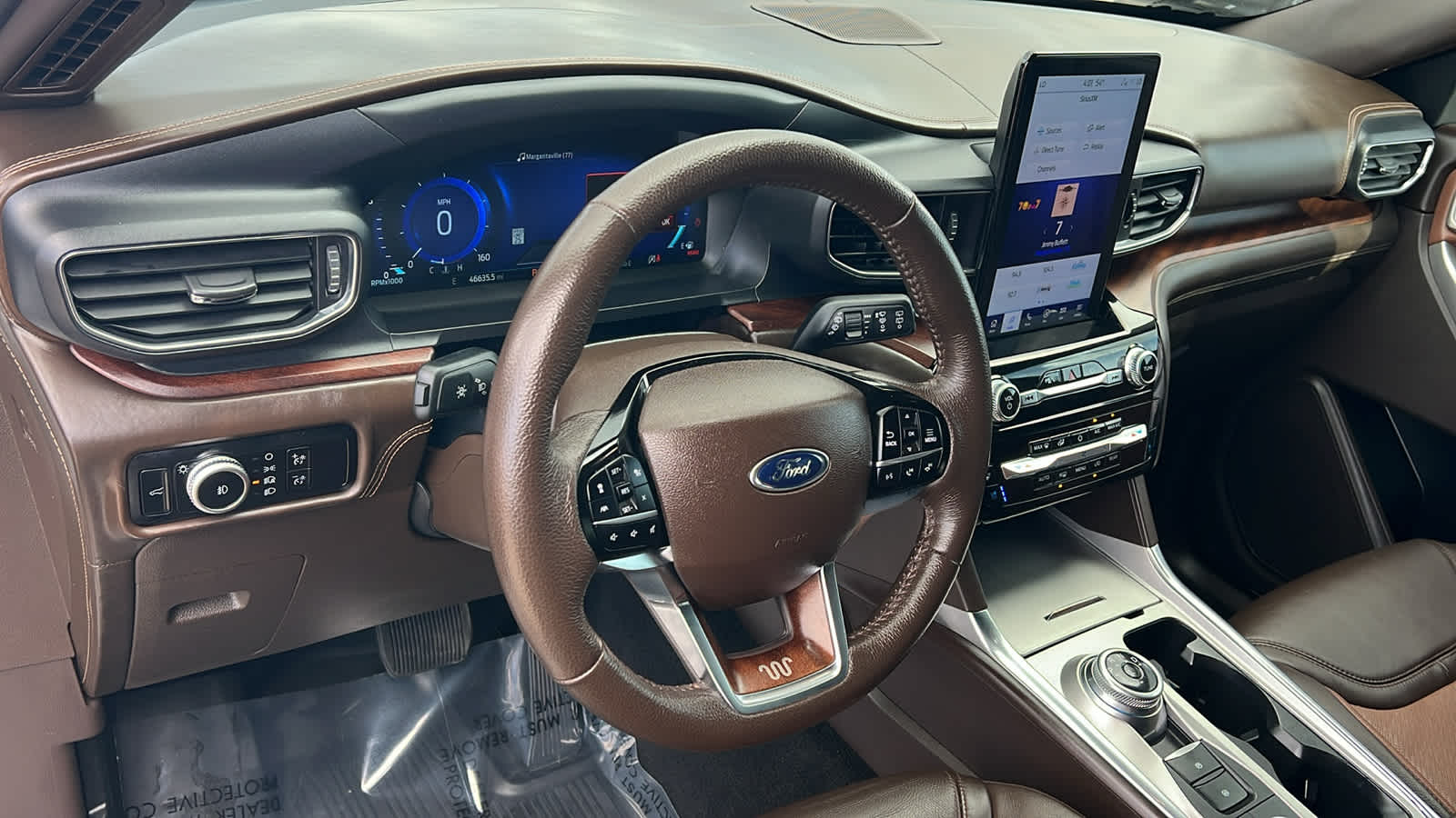 Thumbnail: 2023 Ford Explorer - 10