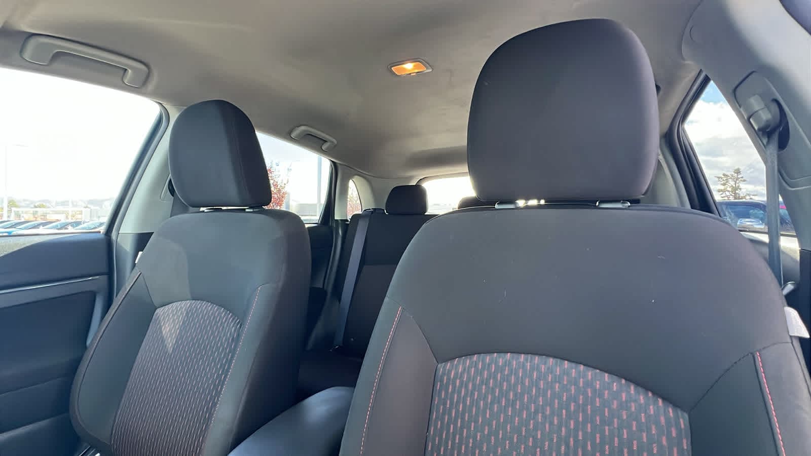 Thumbnail: 2017 Mitsubishi Outlander Sport - 11