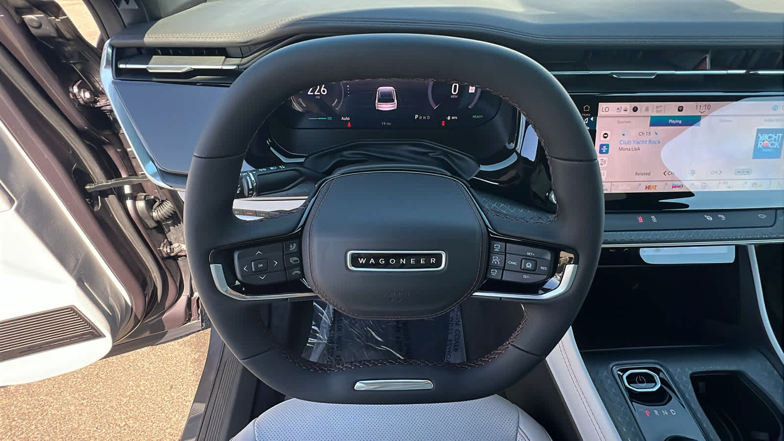 Thumbnail: 2025 Jeep Wagoneer S - 18