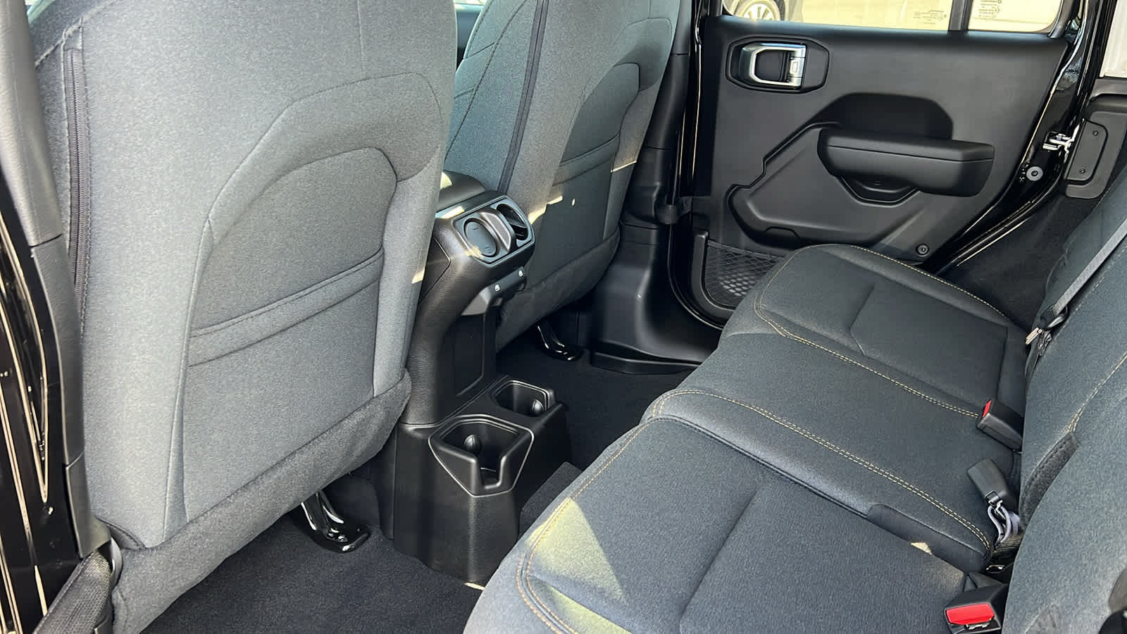 Thumbnail: 2026 Jeep Wrangler - 24