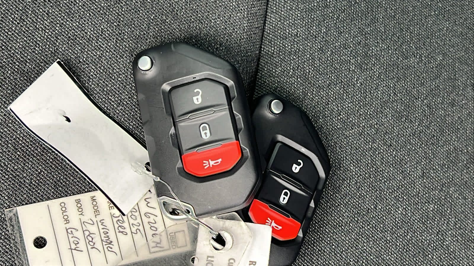 Thumbnail: 2025 Jeep Wrangler - 26