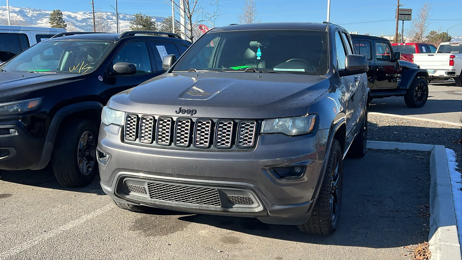 Thumbnail: 2021 Jeep Grand Cherokee - 1