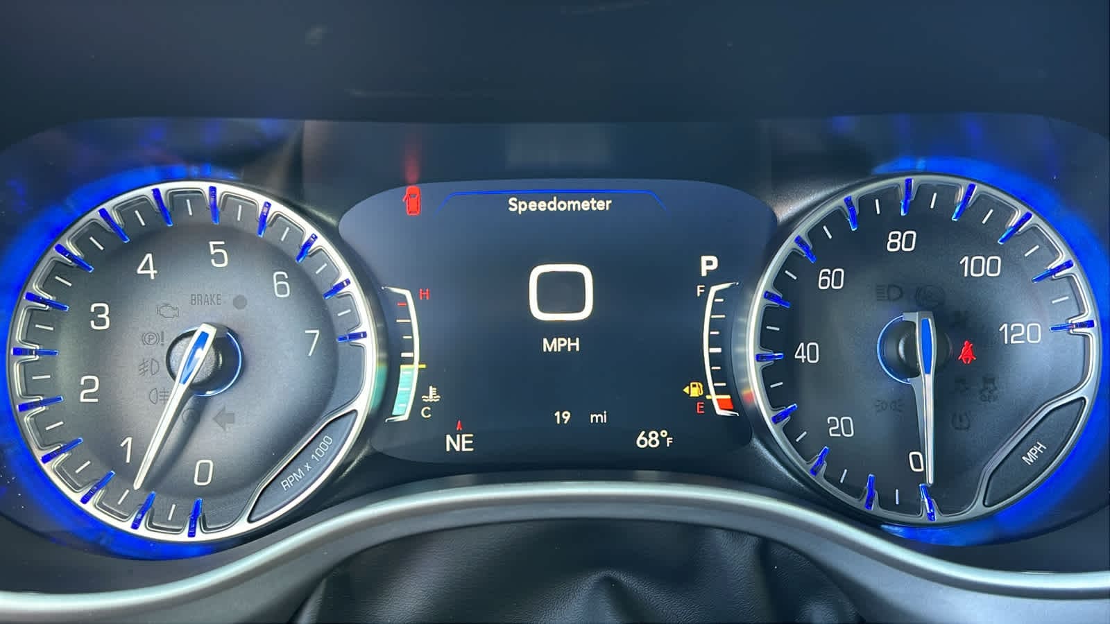 Thumbnail: 2026 Chrysler Pacifica - 21