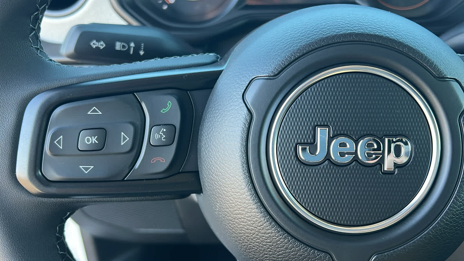 Thumbnail: 2026 Jeep Gladiator - 19