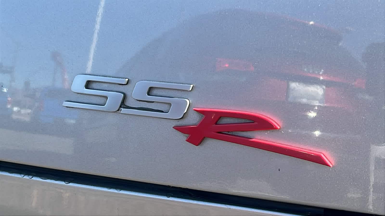 Thumbnail: 2005 Chevrolet SSR - 5