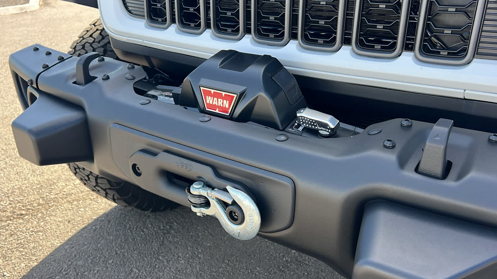 Thumbnail: 2026 Jeep Wrangler - 32