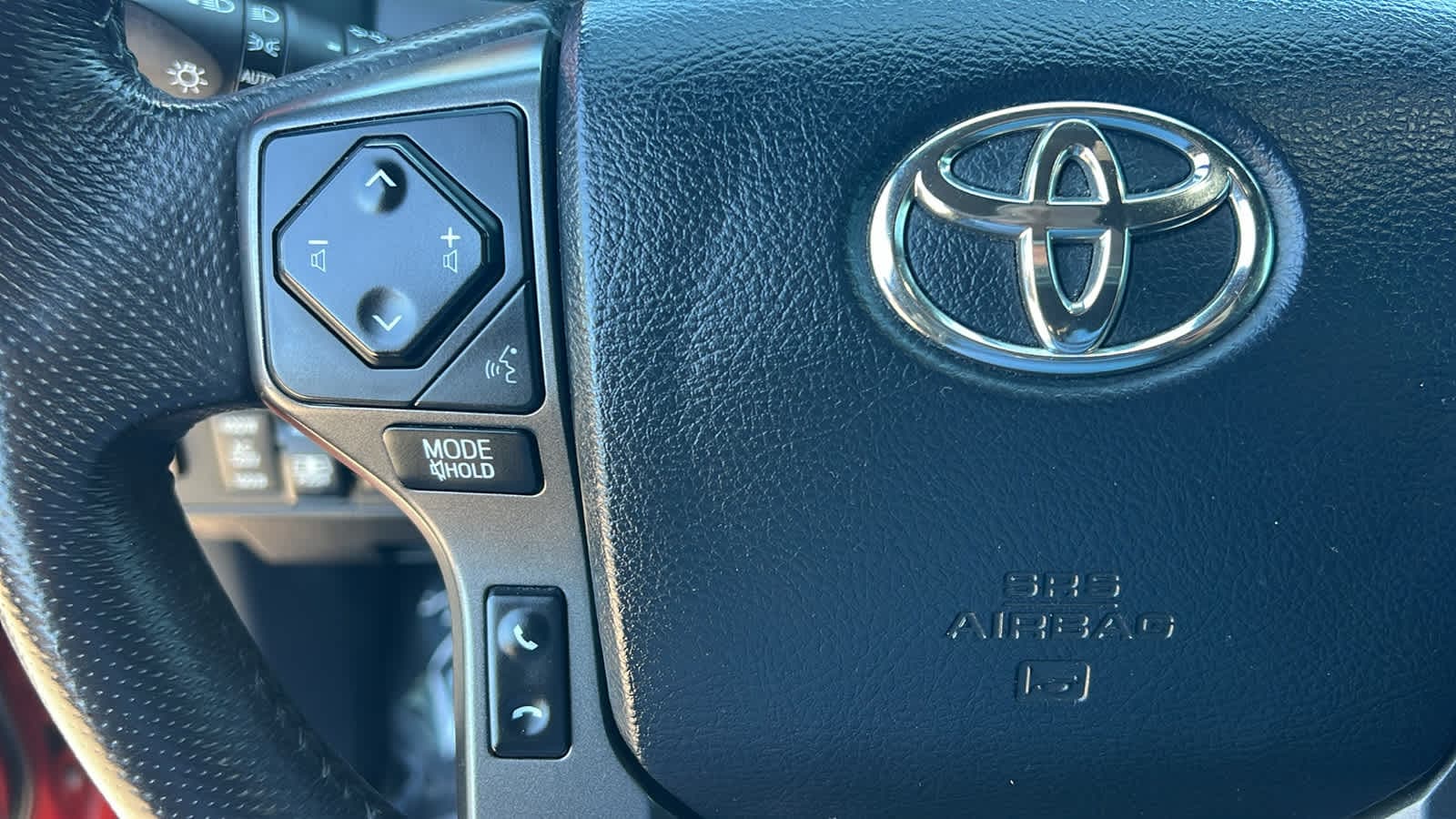 Thumbnail: 2017 Toyota Tacoma - 19