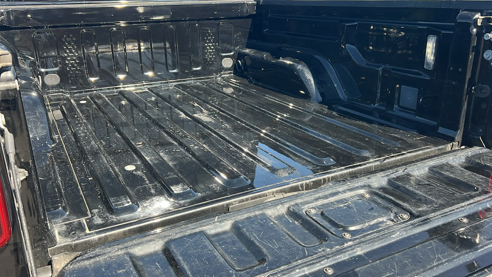 Thumbnail: 2021 Jeep Gladiator - 27