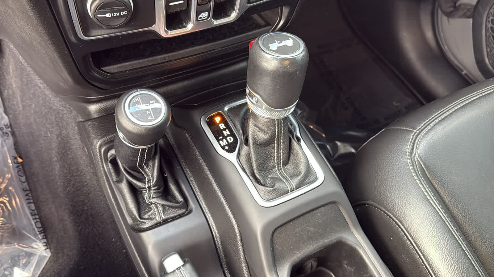 Thumbnail: 2021 Jeep Wrangler - 13