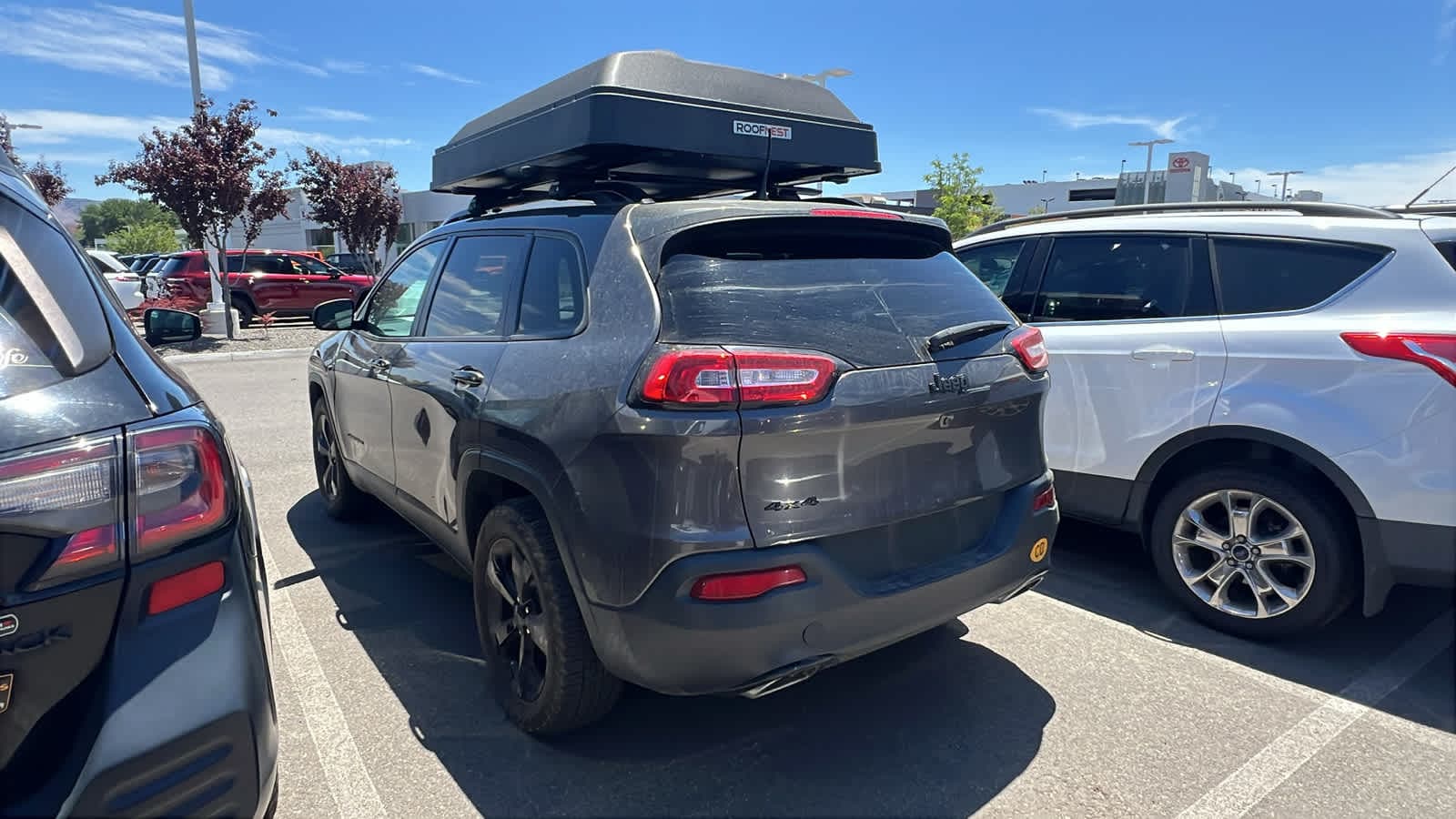 Thumbnail: 2018 Jeep Cherokee - 7