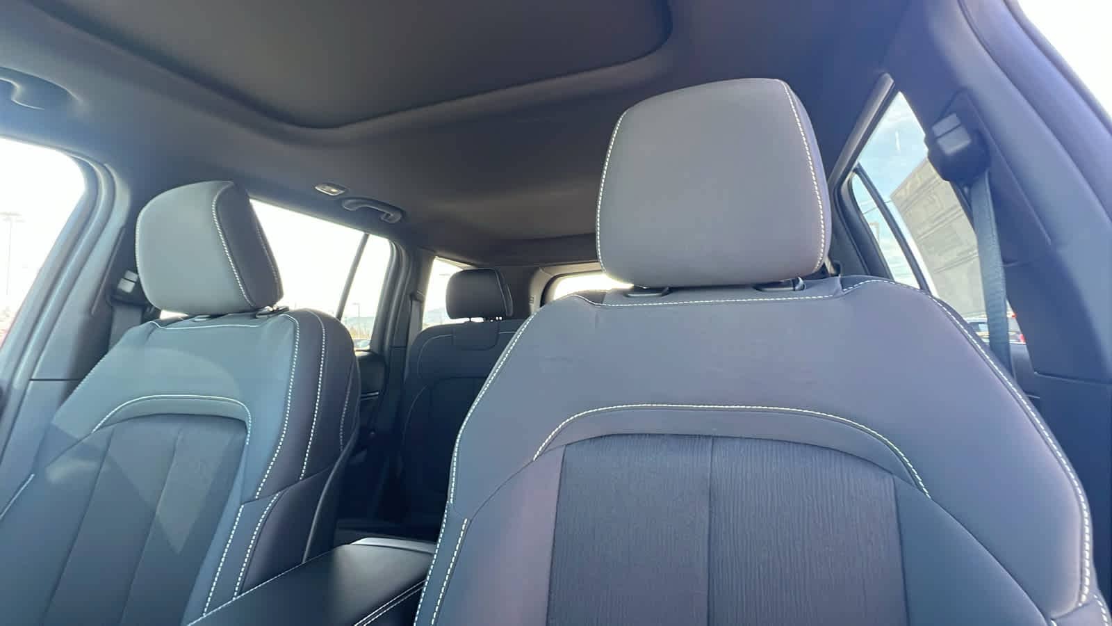 Thumbnail: 2026 Jeep Grand Cherokee - 11