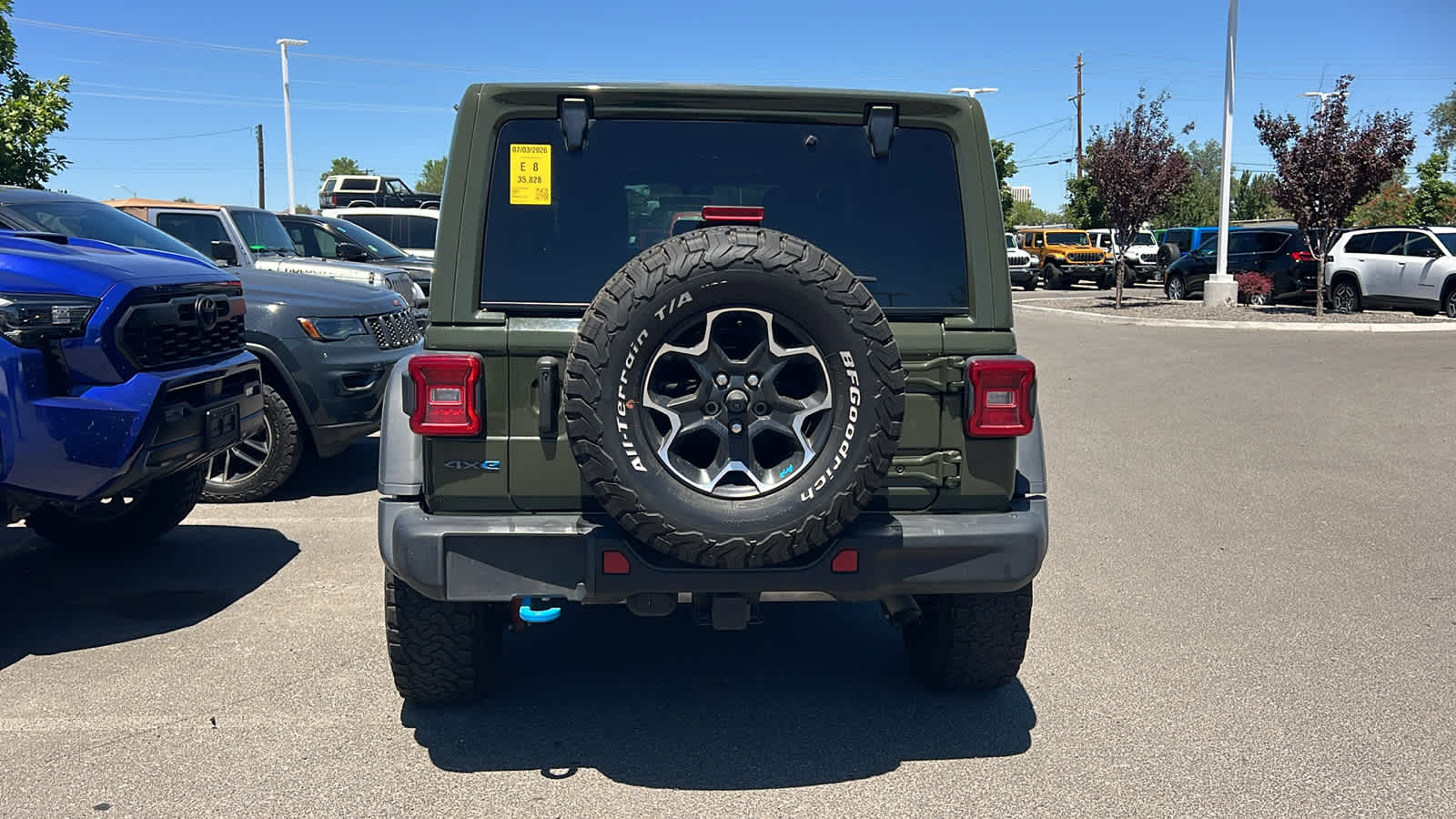 Thumbnail: 2023 Jeep Wrangler - 6