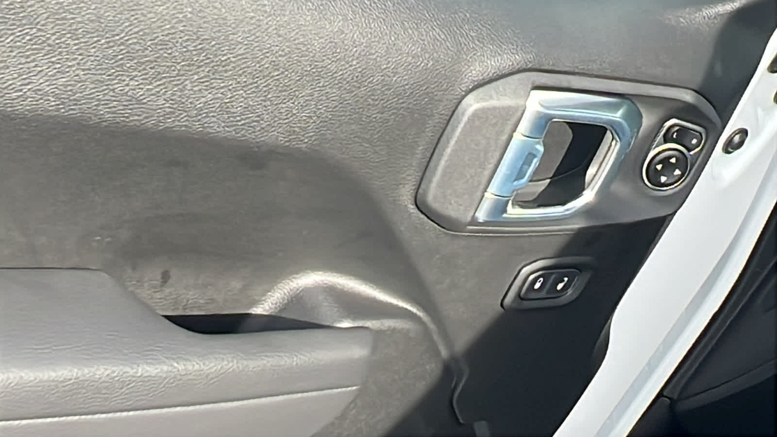 Thumbnail: 2026 Jeep Wrangler - 22